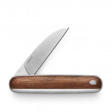 Pike - Veitsi:  Pike-veitsen idea alkoi ajatuksesta tehdä moderni isoisän veitsi - yksinkertainen ja puhdas versio klassisesta...