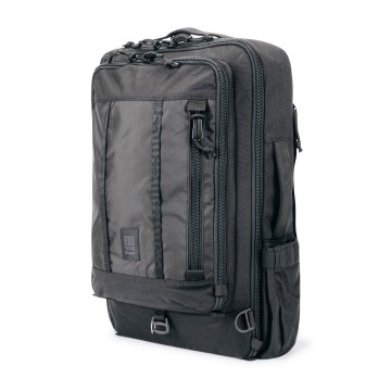 Global Travel Bag 30 L - Reppu:  Ideaali kapine yhden laukun matkustukseen. Kierrätetyistä materiaaleista valmistettu käsimatkatavarayhteensopiva...