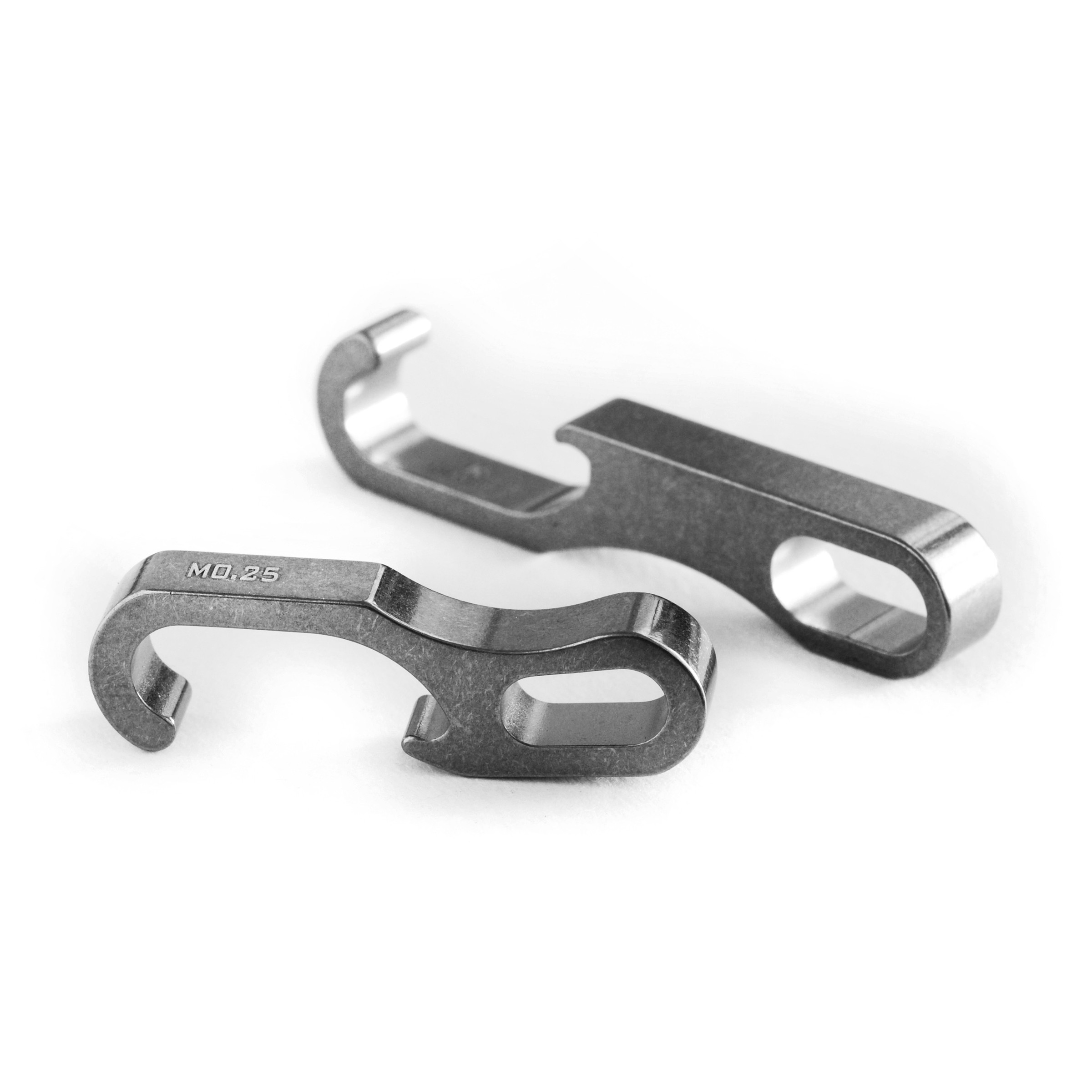 Details about   1 Pcs Titanium alloy mini bottle opener can opener stainless steel key clasp.BE 