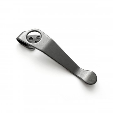 Spyderco Para™ 3 - Klipsu:  Tämä taskuklipsu on suunniteltu vartavasten Spyderco Para 3 -veitselle, jättäen hihnan läpiviennin käytettäväksi....