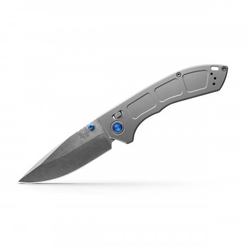 Narrows™️ Knife:  Lean, light, and strong. These are the basic parameters set for the 748 Narrows™️, but there’s nothing basic about...