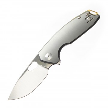 ACE Tribeca Knife:  Introducing the GiantMouse ACE Tribeca, a mid-sized folder taking its design cues from the limited edition GM4....