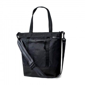 Helix 10 L Tote:  The Helix 10 L is a versatile, minimalist tote designed for daily use and travel. In addition to being a great...
