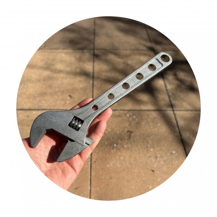 CountyComm Adjustable Wrench Titanium 12" - Jakoavain