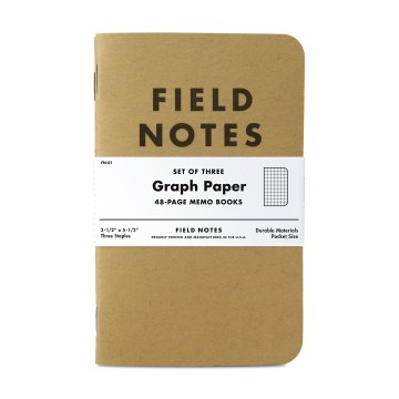 Kraft 3-Pack - Muistivihko:  Kolme 48-sivuista niiteillä sidottua rehellistä muistivihkoa samassa paketissa. Field Notes Kraft -muistivihkot...
